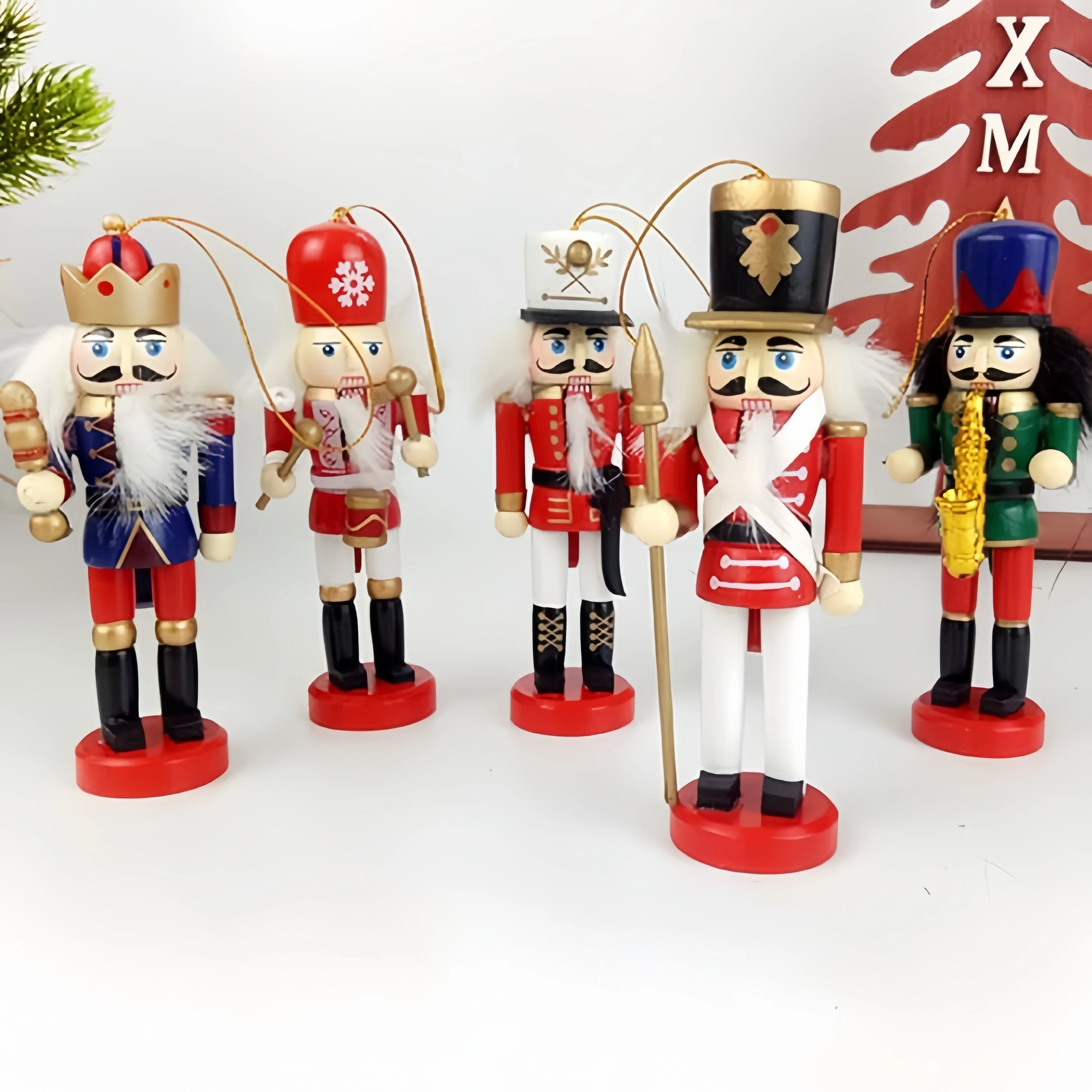 크리스마스 호두까기 인형 장식, 다채로운 색상의 나무  - Nutcracker Figurine 리뷰 및 가격